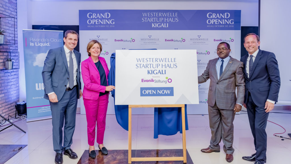 Featured image (left to right): Michael Mronz, chairman of the Westerwelle Foundation, Malu Dreyer, Minister-President of Rhineland-Palatinate, Vincent Munyeshyaka, Minister of Trade and Industry of the Republic of Rwanda and Thomas Wessel, chief human resources officer and labor relations manager of Evonik Industries at the official opening ceremony of the Westwerwelle Startup Haus Kigali