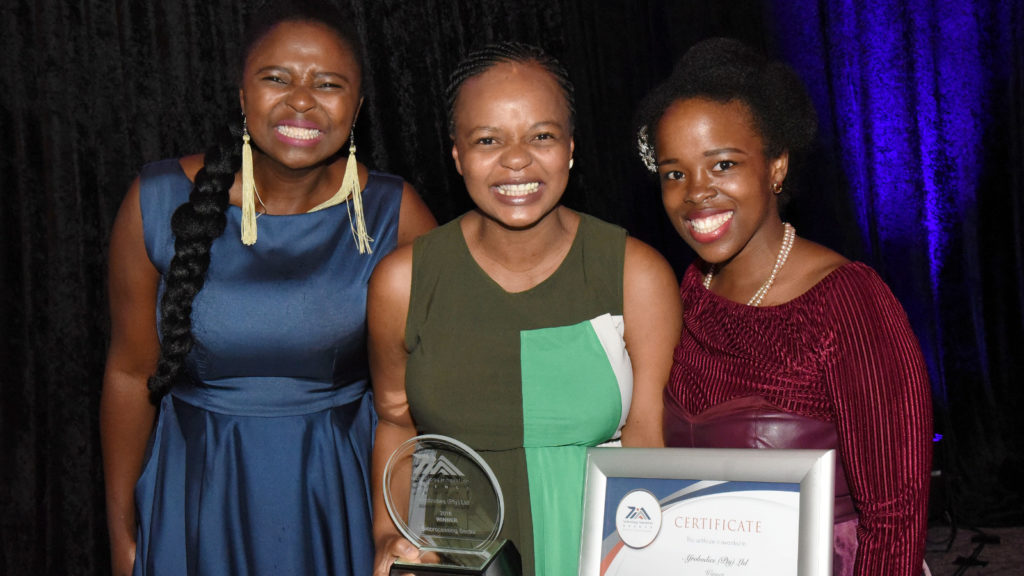 Featured image: Afrobodies CEO and founder Benedicta Mahlangu-Durcan (centre) and Get2Natural co-founder Phumelele Khumalo ( right) (Supplied)