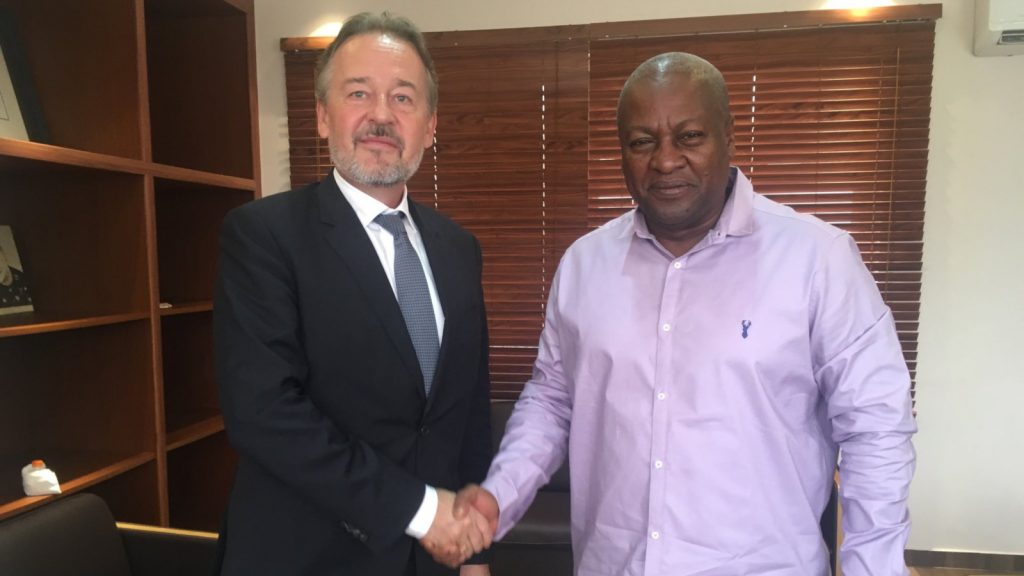 Featured image, left to right: German ambassador to Ghana Christoph Retzlaff with former Ghanaian president John Dramani Mahama (Christoph Retzlaff via Twitter)
