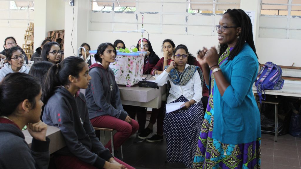 Featured image: Junior Achievement Africa CEO Elizabeth Bintliff speaking to young students of her organisation's entrepreneurship programmes in Mauritius (Supplied)