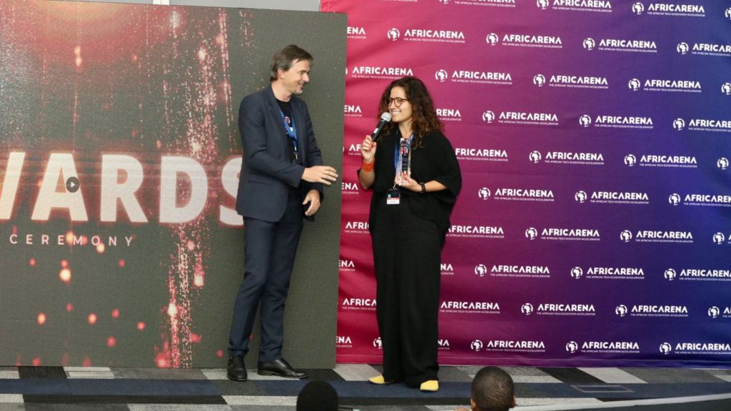 HourlyRate.ai co-founder Sophia Campello Beckwith receives the most innovative business model award at AfricArena’s Johannesburg summit. Photo: Supplied/AfricArena