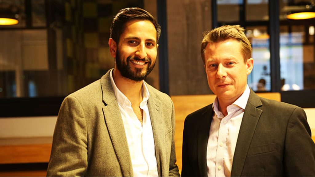 Outsized founders Anurag Bhalla and Niclas Thelander, celebrating their successful Series A funding round led by Knife Capital. Photo: Supplied